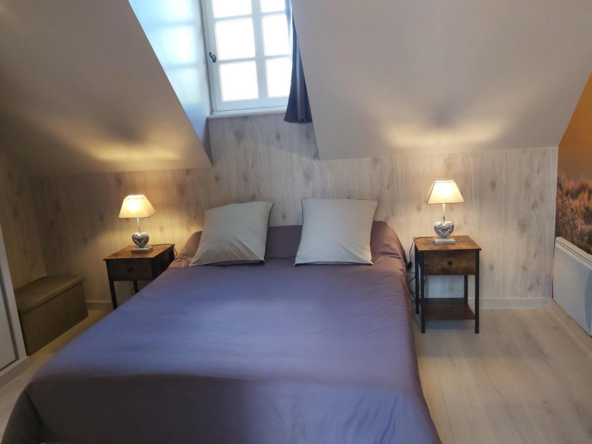 Le Bonheur Des Plumes Bed and Breakfast Montmartin-en-Graignes Εξωτερικό φωτογραφία